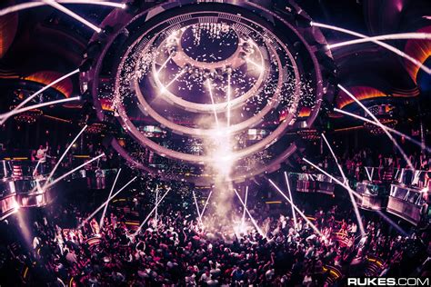 Check Out Photos Of The New 107 Million Omnia Nightclub In Las Vegas
