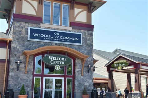 Shopping Excursion To Woodbury Common Premium Outlets New York City