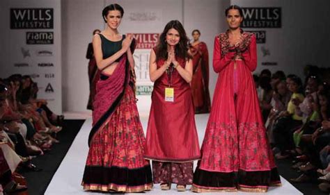 Wills Lifestyle India Fashion Week Day 4 Of Pattern Print Plethora And More