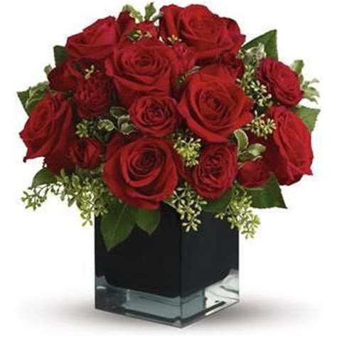 Kwanzaa Red Rose Bouquet Tampa Florists New Tampa Flowers