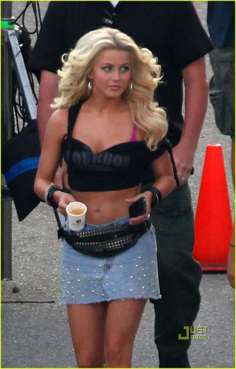 Julianne Hough Toned Tummy On Rock Of Ages Set Photo 2551681 Julianne Hough Photos Just