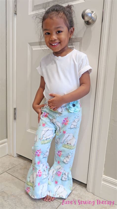 Ruffle Pants Free Pattern And Tutorial Zunes Sewing Therapy