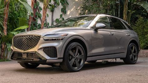 2022 Genesis Gv70 Suv First Look Wow This Luxury Suv Is A Stunner