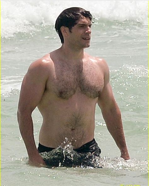 Pin By Ashlie Terry On Henry Cavill Henry Cavill Shirtless Henry Cavill Shirtless