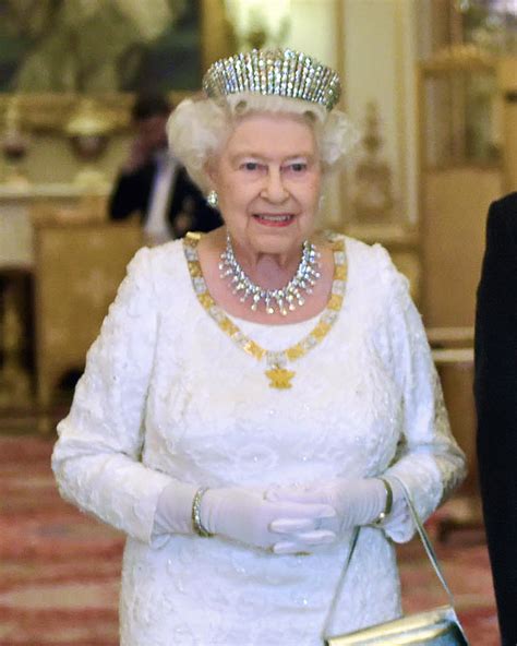 Queen of the united kingdom and with elizabeth's accession, it seemed probable the royal house would bear the duke of edinburgh's name the duke's uncle, lord mountbatten, advocated the name house of mountbatten. Queen Elizabeth Will Have Legal Custody of Prince Harry's ...