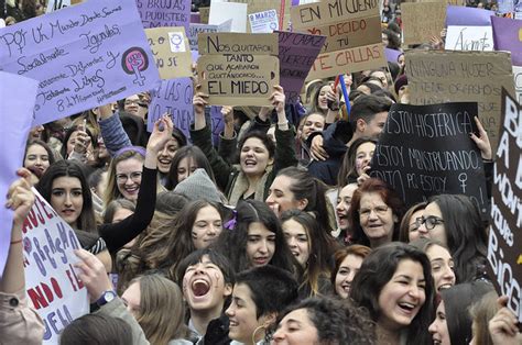 We did not find results for: Vrouwen, socialistisch feminisme en identity politics - nl ...