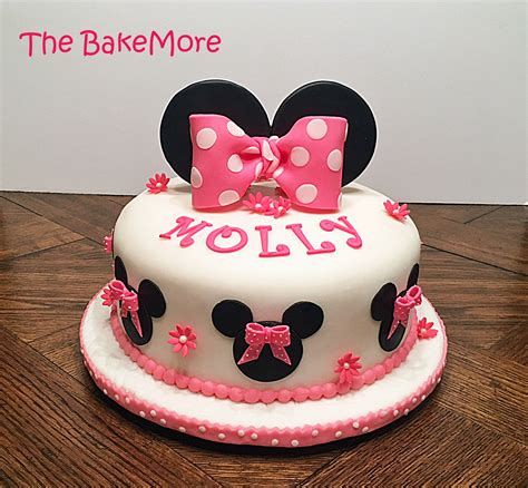 The Bake More Easy Minnie Mouse Cake Just Ears And Bows