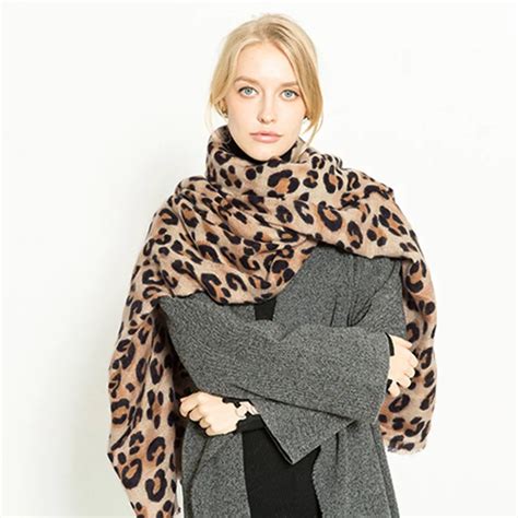 2018 Winter Women Scarf Warm Leopard Printed Wool Long Shawl Soft Long