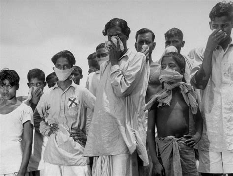 Muslim Hindu Riots Of 1946 Photos Of The Gruesome Aftermath