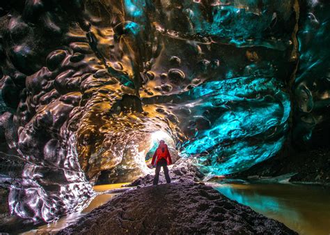 18 Famous Caves In The World For Underground Amazement Planet Of Hotels