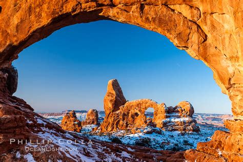 Turret Arch In North Window Arches National Park Utah 18118