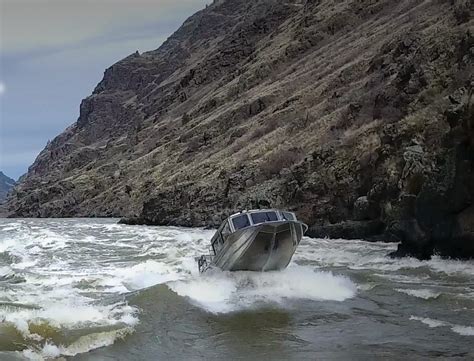 Hells Canyon Jet Boat Excursions Limited Price Of A Boat In Kenya 3d