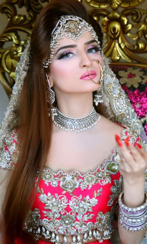 Kashees Bridal Boutique Pakistani Bridal Hairstyles Indian Bridal Makeup Latest Bridal Dresses