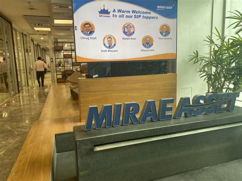 Mirae Asset Seeks To Buy Indias 9th Largest Brokerage Sharekhan Ked Global