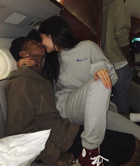 Kylie Jenner Tyga Kiss On Private Jet To Las Vegas Pics