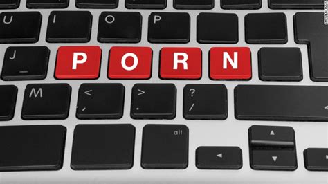 India Reverses Ban On Pornography Websites Aug 5 2015