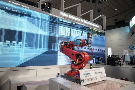 Mobile robots for the versatile high-precision machining of large ...