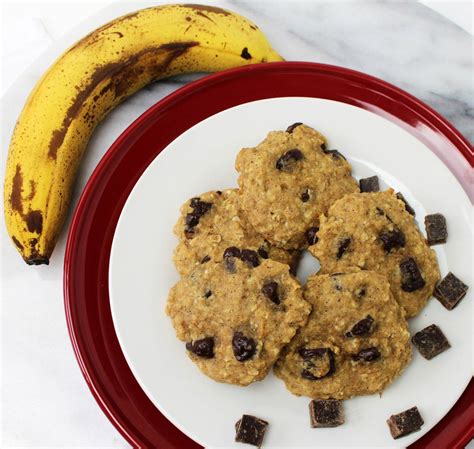 Collection by kristi brown langley. TASTY BANANA OATMEAL COOKIES WITH DARK CHOCOLATE CHUNKS ...