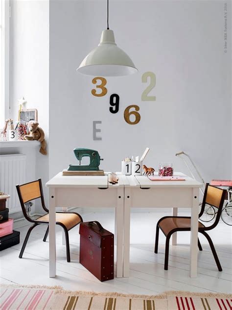 Organizing a children's room can be quite a daunting task. 5 Tips to Create a Wild and Fun Kid's Desk Homework Station