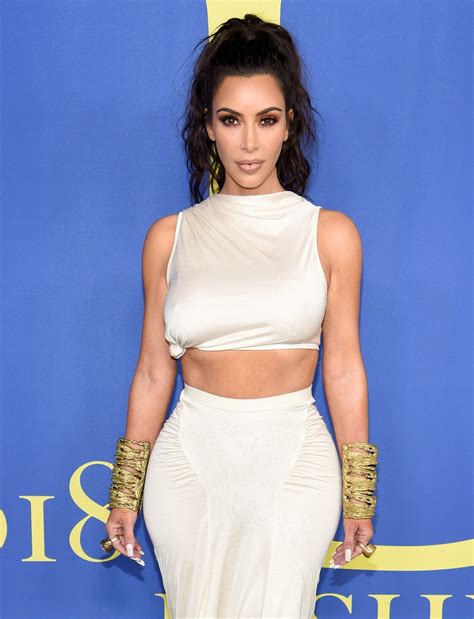 Kim kardashian is the star of the reality show 'keeping up with the kardashians' and businesswoman, creating brands such as kkw beauty, kkw fragrance and skims. Kim Kardashian Net Worth Age Height, Kids, Baby, Siblings ...