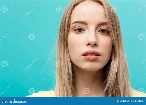 Portrait And Lifestyle Concept Happy Cheerful Young Woman Wearing