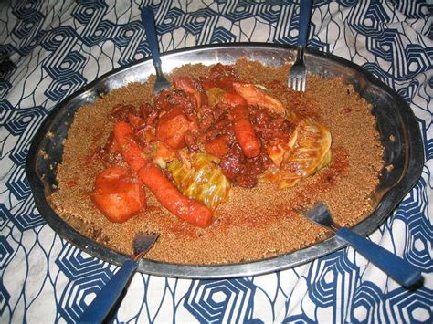 كُسْكُس‎ kuskus) is originally a maghrebi dish of small (about 3 millimetres (0.12 in) diameter) steamed balls of crushed durum wheat semolina2. Couscous de dromadaire (Trarza) Mauritanie — Wikipédia ...