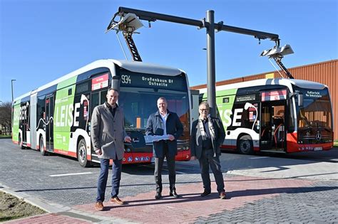 Duisburger Verkehrsgesellschaft AG DVG Setzt Auf Den Mercedes Benz