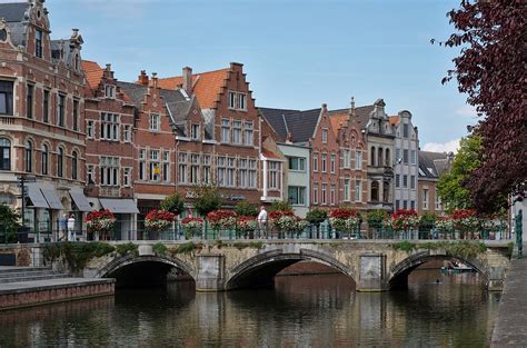 Tripadvisor has 3,054,803 reviews of belgium hotels, attractions, and restaurants making it your best belgium resource. Lier, Belgium - Wikipedia