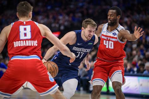 3 Things We Observed As The Mavericks Thrash The Kings 130 111 Mavs Moneyball