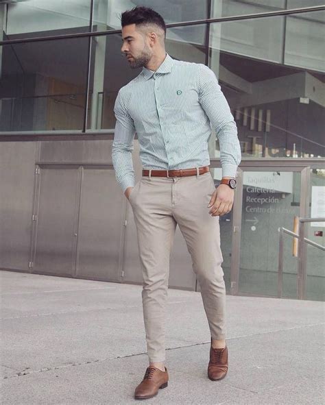 32 Charming Young Businessmen Casual Look To Have Business Attire For