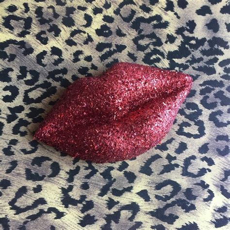 Lips Retro Glitter Mouth Wall Hanging In Custom Colors Made Etsy