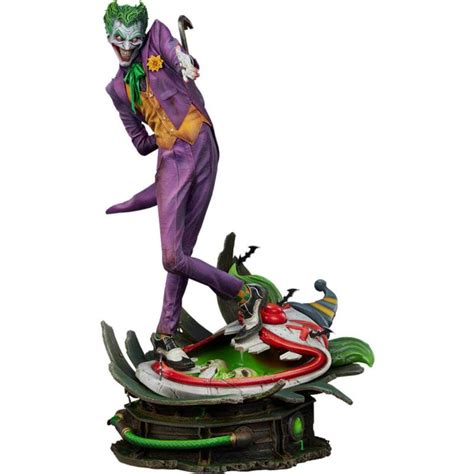 The Joker Premium Format Statue Sideshow Dc Comics