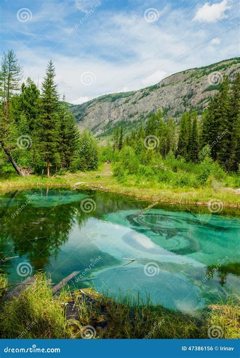 Lake Forest Turquoise Mountain Stock Photo Image Of Picturesque