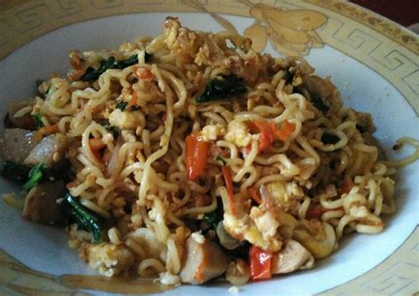 Resep dan aneka cara membuat mie goreng jawa yang sederhana. Resep Mie Tek Tek Goreng Pedas oleh Denisa Maulia Sumantri ...