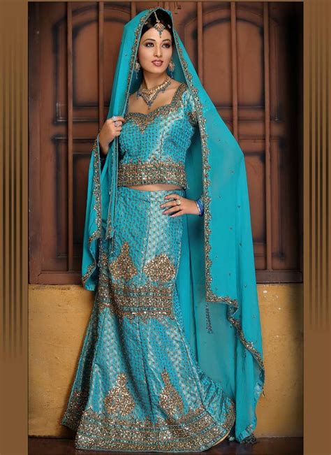 Indian wedding dresses are easily available off the racks, in designer stores or can also be custom made. Beautiful Indian Bridal Dresses | Ladies Mails