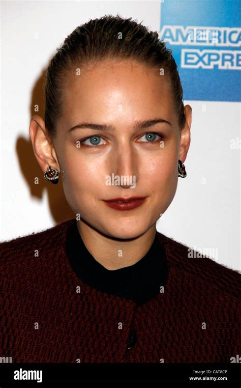 leelee sobieski at arrivals for the five year engagement opening night premiere of the tribeca