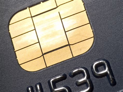 Just How Safe Is Your New Chip Enabled Credit Card Cbs News
