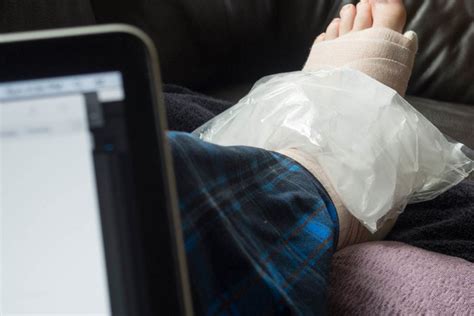 Sprained Ankle First Aid Steps What You Should Do First Readers Digest