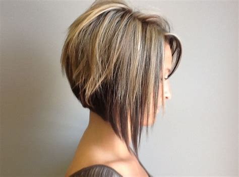 Short Graduated Bob Hairstyle For Women Hairstyles Weekly