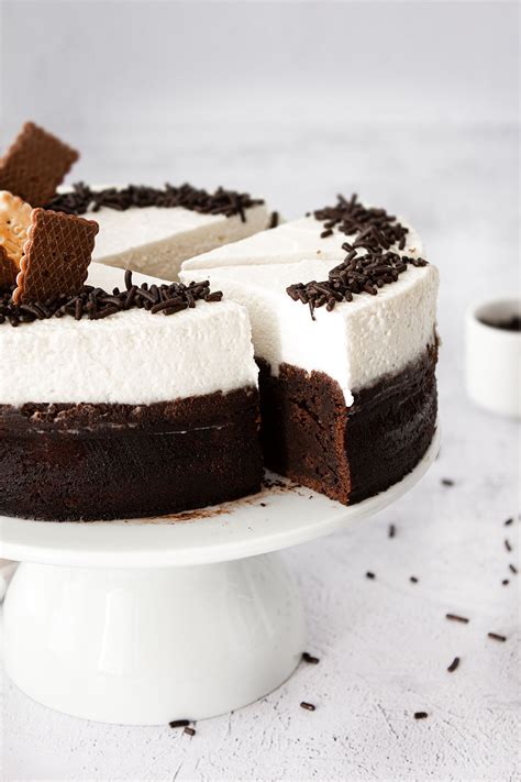 Maybe you would like to learn more about one of these? Guinness Kuchen mit Baileyscreme • Kuchen & Törtchen