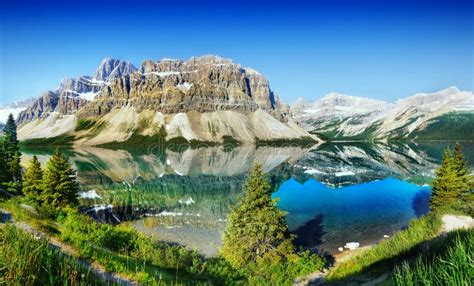 Bow Lake Banff National Park Canada Stock Photo Image Of River