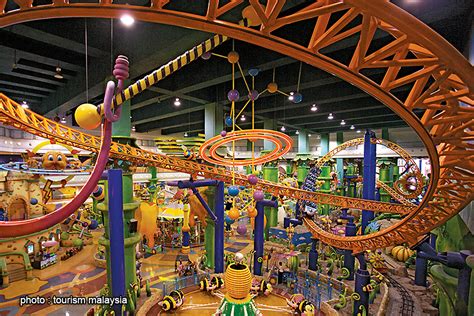 Malaysia's largest indoor theme park, berjaya times square is the perfect place for families to enjoy and have fun this holiday! BERJAYA TIMES SQUARE THEME PARK