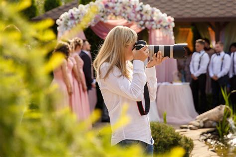How To Choose A Wedding Photographer In 9 Steps Wedding Spot Blog