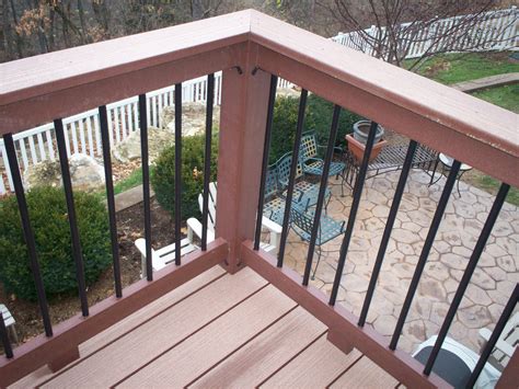 Contemporary Composite Deck Rails With Metal Balusters In St Louis