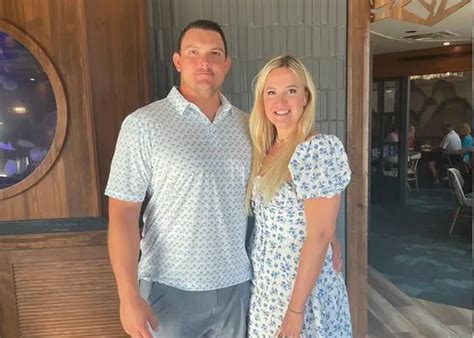 Inside Ryan Kelly And Wife Emma Zieverinks Relationship