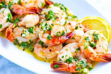 Low carb shrimp scampi zoodles recipe is a quick, easy, tasty meal that's lightened up with a delicious lemon butter sauce. Quick and Easy Shrimp Scampi