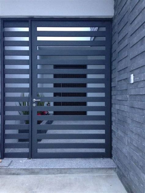 Discover the front gate designs for houses will make your guest amaze the architecture designs. 10 Creatively Simple Gate Design for Small House (2020 Update) - DemotiX