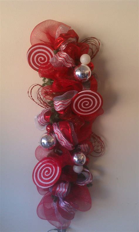 Custom Made Swag In A Candy Cane Theme 12500 Etsy Welcome Wreath