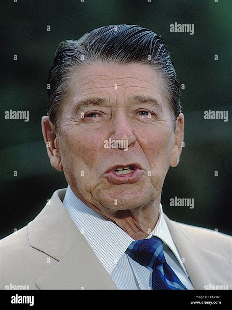 Reagan Campaign 1984 Hi Res Stock Photography And Images Alamy