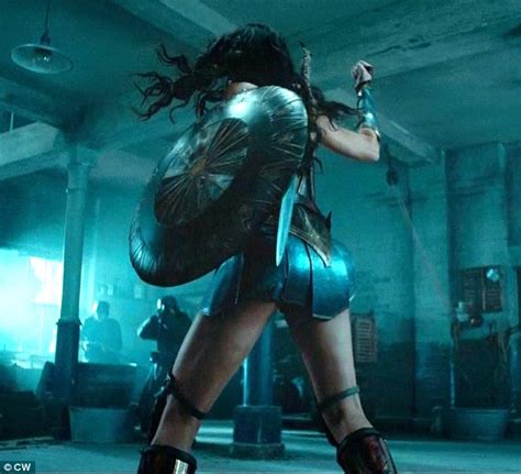 Gal Gadot Wonder Woman Upskirt Xxxpicz Sexiz Pix